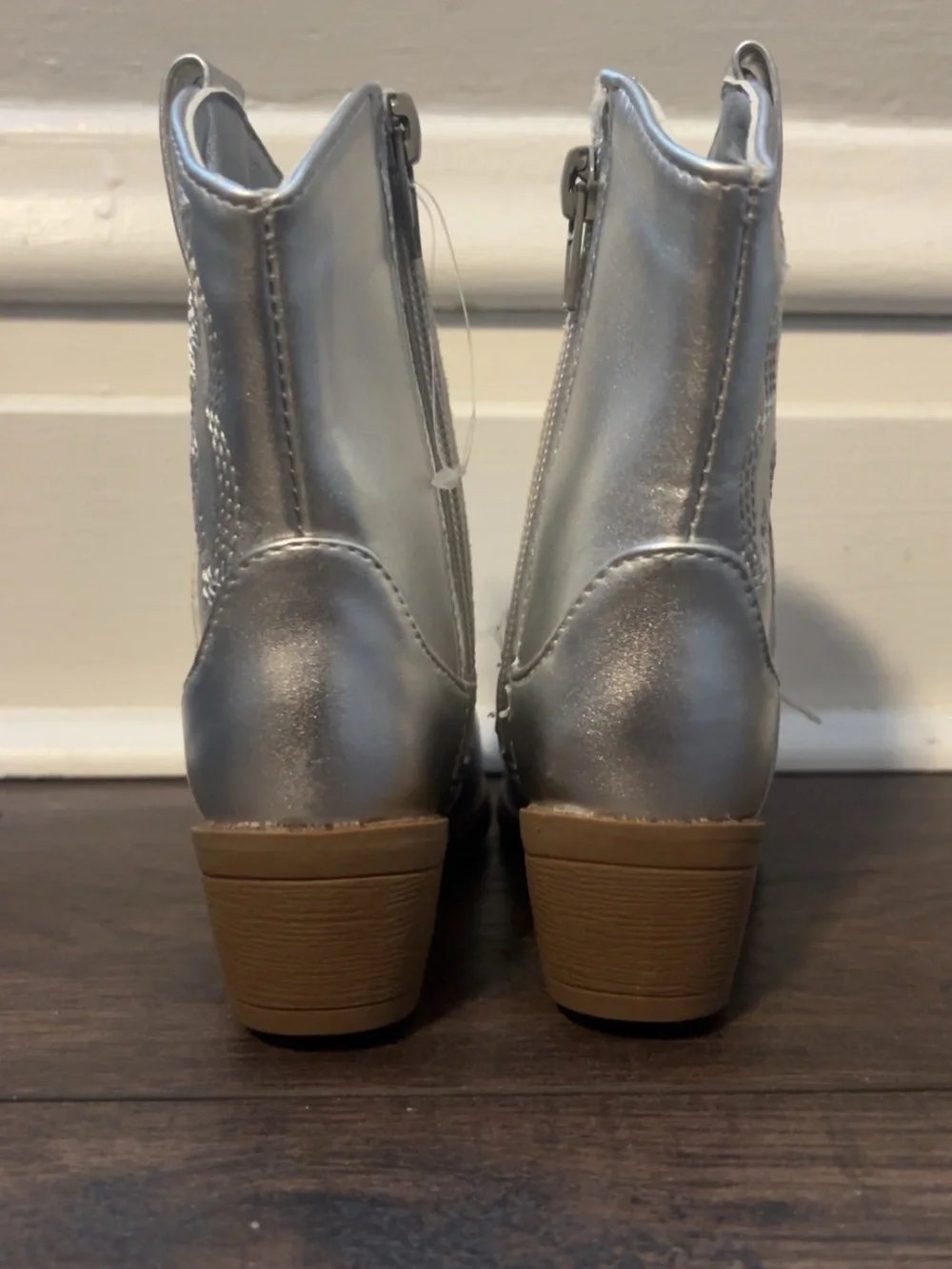 Silver Girls' Western Boots - Metallic Finish